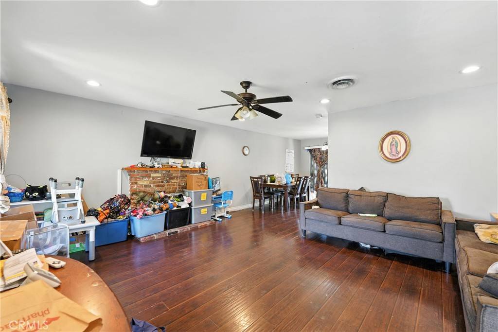 Lancaster, CA 93535,766 E Pillsbury ST
