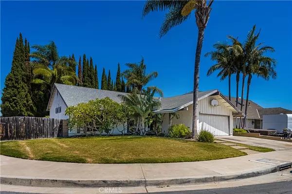 20532 Paisley LN, Huntington Beach, CA 92646