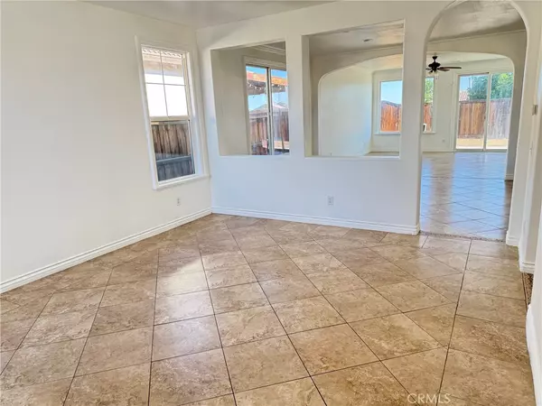 Victorville, CA 92392,12276 Andrea DR