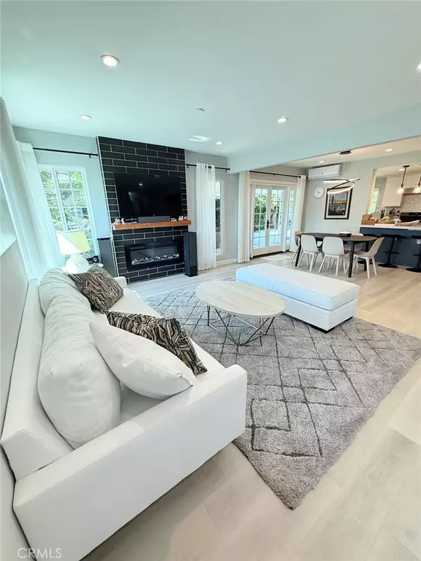 Monrovia, CA 91016,206 S Sunset PL