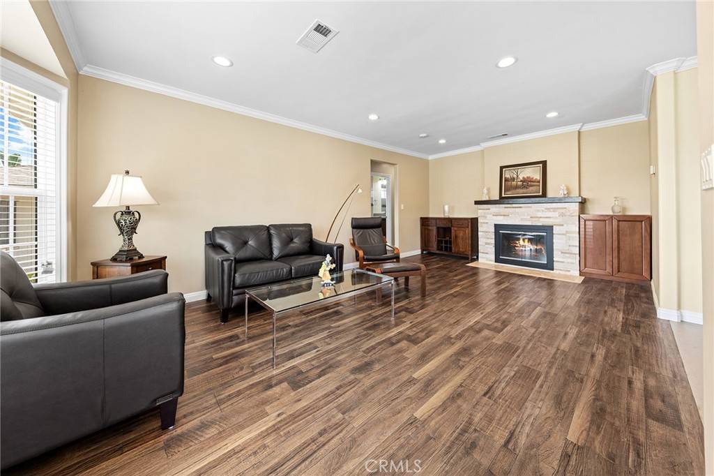 Montebello, CA 90640,545 Morris PL