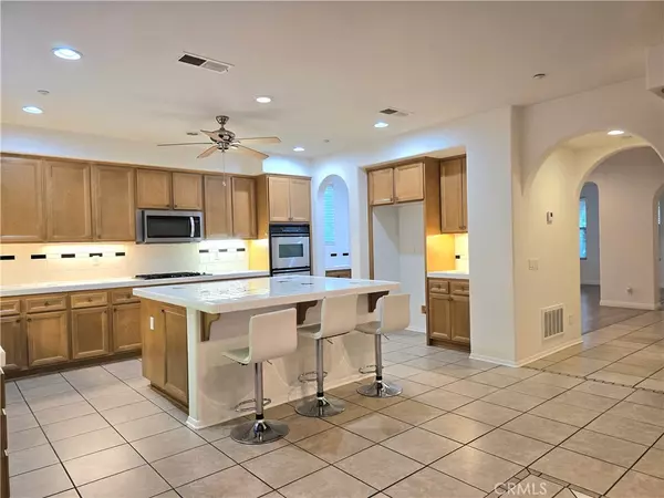 Fontana, CA 92336,15617 Iron Spring LN