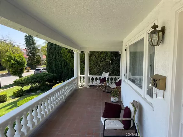 Pasadena, CA 91105,35 W State ST