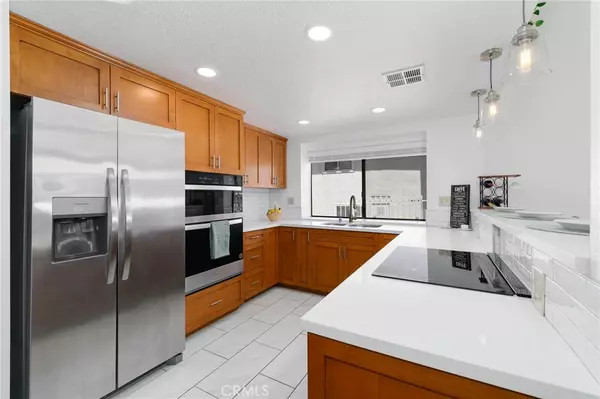 Stevenson Ranch, CA 91381,24716 Laurelcrest LN
