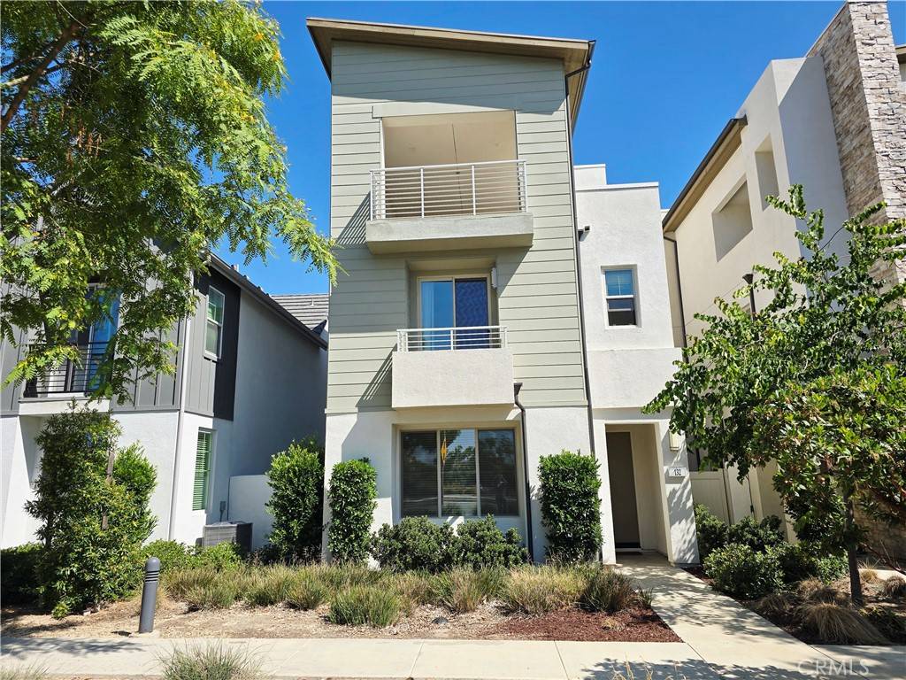 Irvine, CA 92618,132 Modjeska