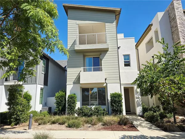 132 Modjeska, Irvine, CA 92618