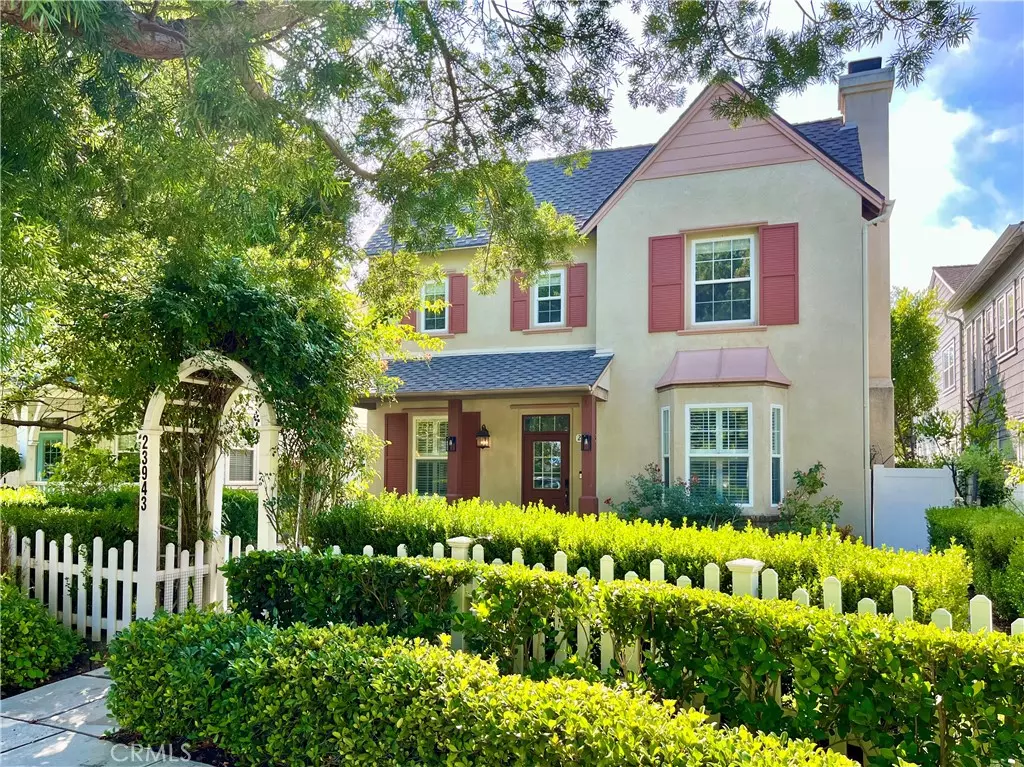 Valencia, CA 91355,23943 Windward LN