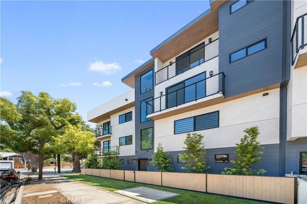 6050 E Burwood AVE, Los Angeles, CA 90042