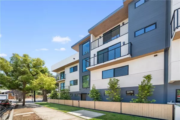 6050 E Burwood AVE, Los Angeles, CA 90042