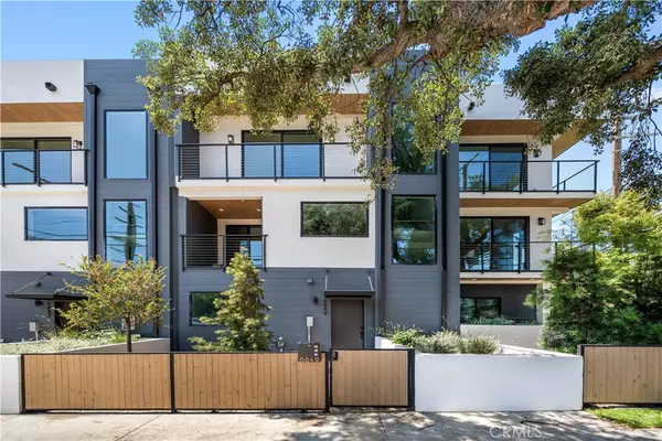 6849 N Figueroa ST, Los Angeles, CA 90042