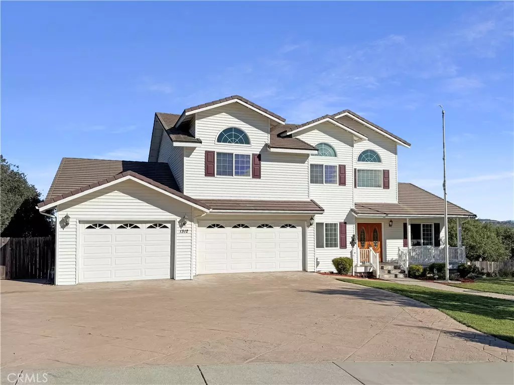 Paso Robles, CA 93446,1312 Oak Ridge WAY