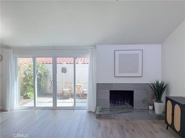 Rancho Palos Verdes, CA 90275,5931 Armaga Spring RD #B