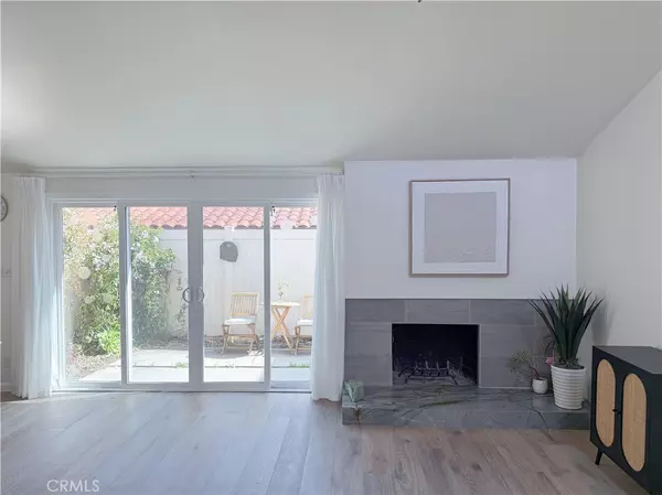 Rancho Palos Verdes, CA 90275,5931 Armaga Spring RD #B