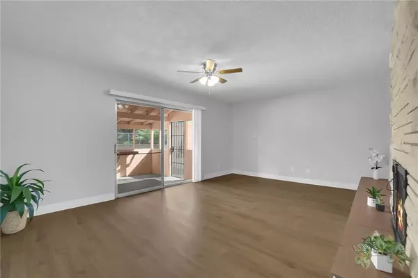 Fontana, CA 92335,17461 Pine AVE