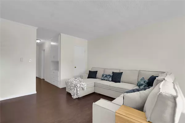 Long Beach, CA 90802,640 Elm AVE #12