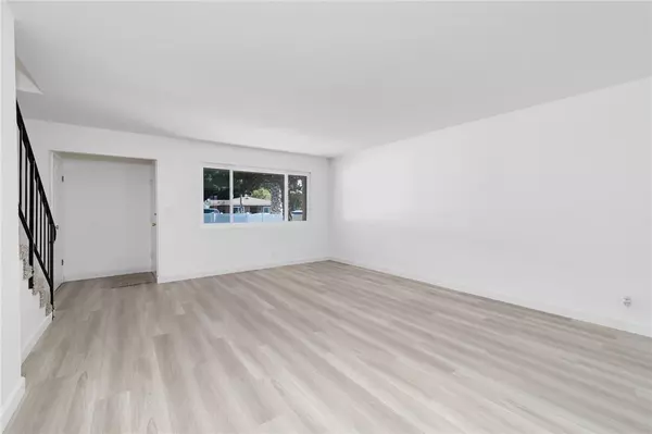 Long Beach, CA 90807,165 E Eldridge ST