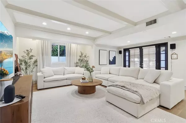 Encino, CA 91316,4501 Grimes Place