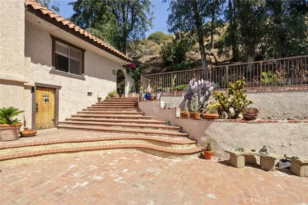Glendora, CA 91741,410 Conifer RD