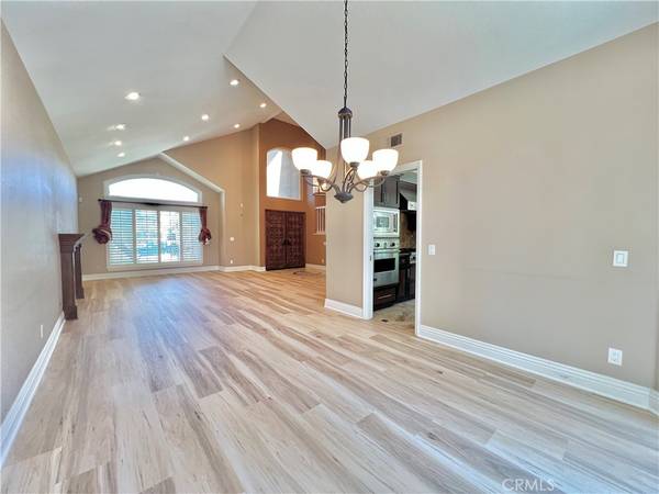 Yorba Linda, CA 92886,5180 Via Daniel