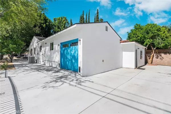 San Gabriel, CA 91775,8938 Duarte RD