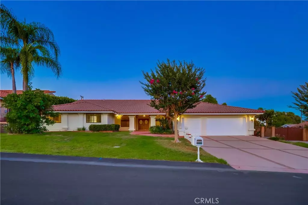 Walnut, CA 91789,722 Casa Loma LN