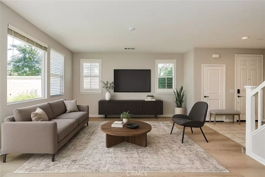 4806 S Apricot WAY, Ontario, CA 91762