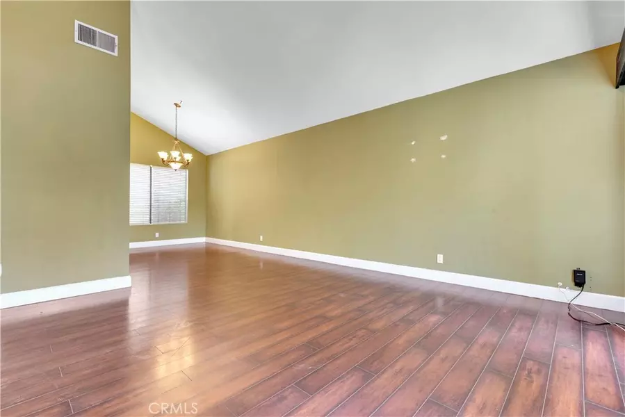 19 Viewpoint CIR, Pomona, CA 91766