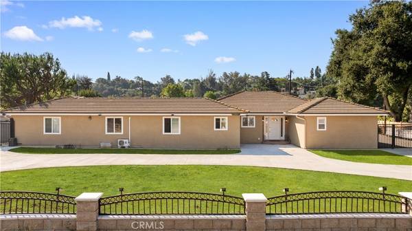 700 S Chaparro RD, Covina, CA 91724