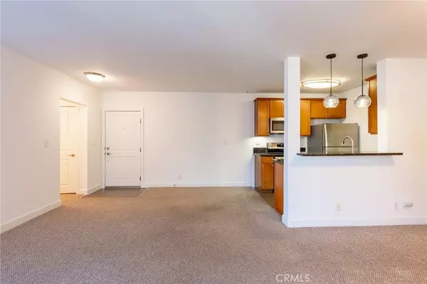Los Angeles, CA 90024,10982 Roebling AVE #533