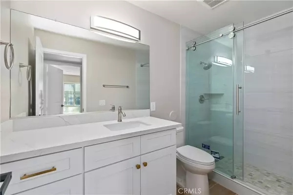 Hacienda Heights, CA 91745,17078 Colima RD #323
