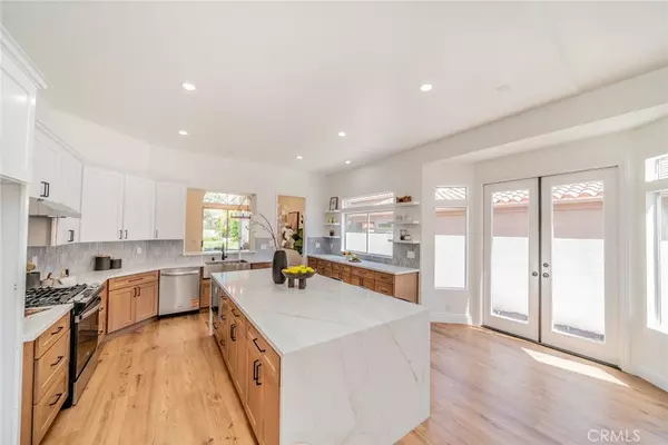 Murrieta, CA 92562,38043 Cherrywood DR