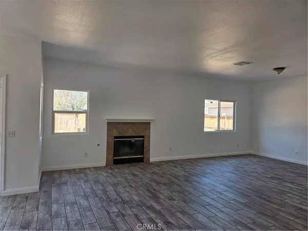 Victorville, CA 92394,14558 Nelson AVE