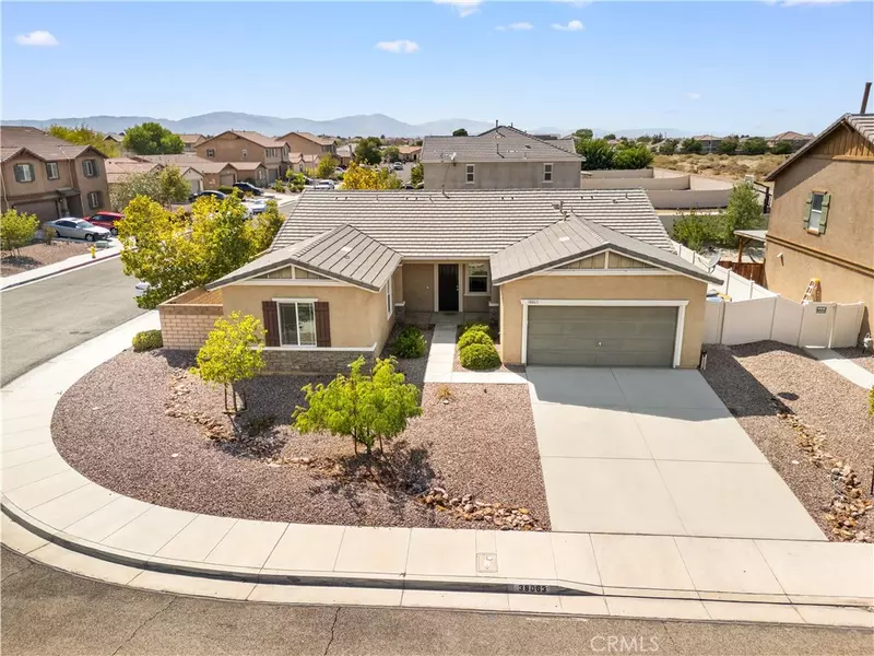 38063 Versailles ST, Palmdale, CA 93552