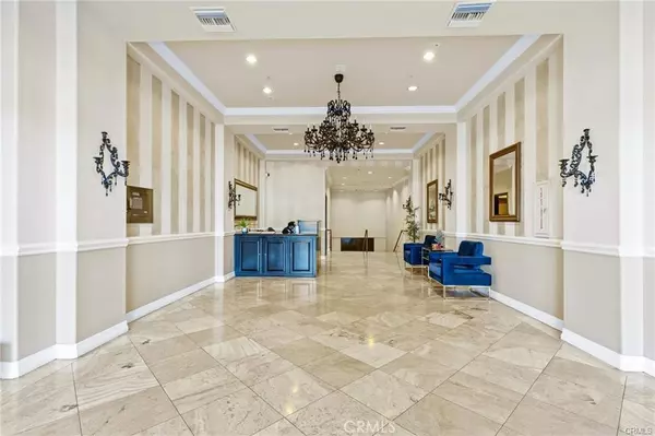 Los Angeles, CA 90008,3750 Santa Rosalia DR #413