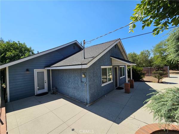 Sylmar, CA 91342,15314 Roxford ST