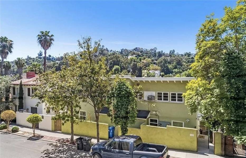 3107 Hollycrest DR, Los Angeles, CA 90068
