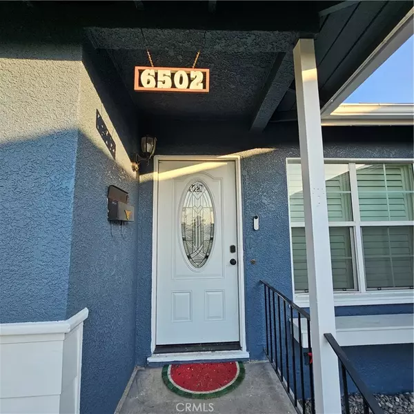 Downey, CA 90240,6502 Dos Rios RD