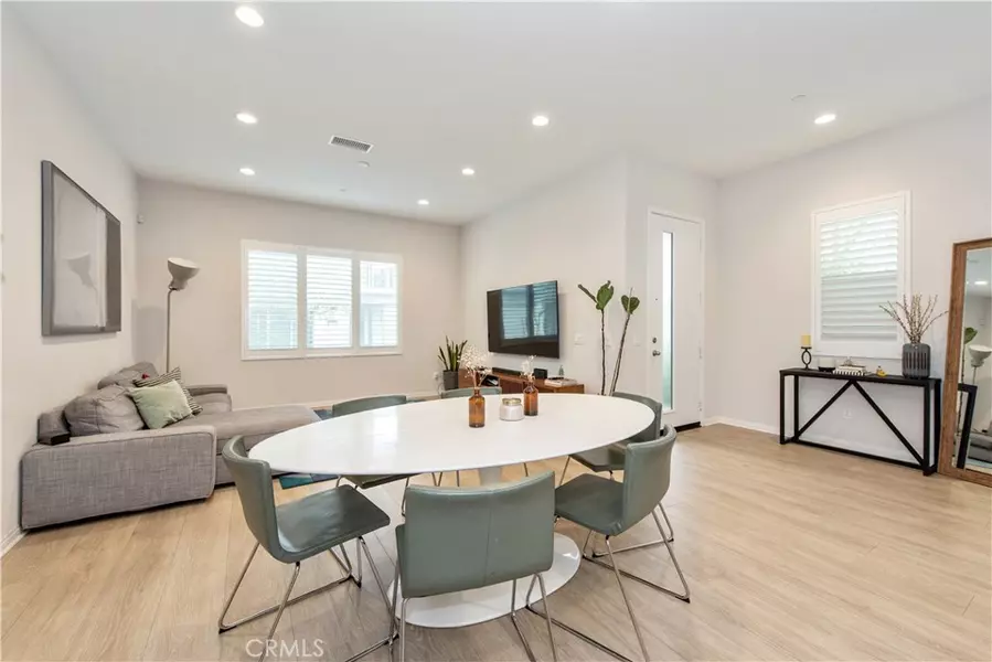 153 Spectacle, Irvine, CA 92618