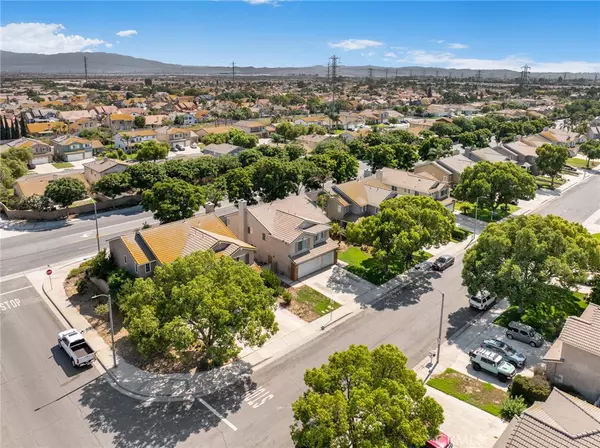 Ontario, CA 91761,3280 Stallion ST