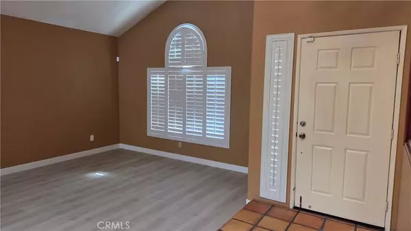 Murrieta, CA 92563,25568 Blackthorne DR