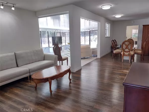 Monterey Park, CA 91754,183 W El Repetto DR