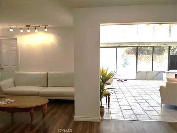 Monterey Park, CA 91754,183 W El Repetto DR