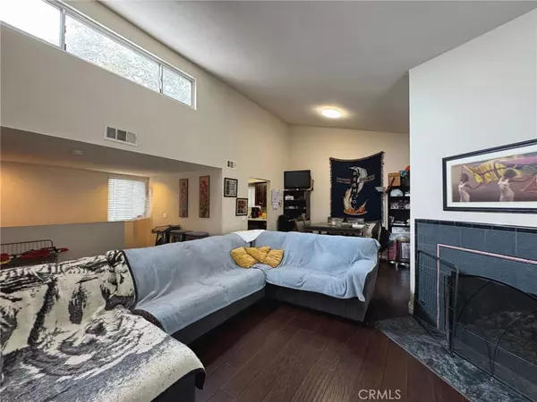 Montclair, CA 91763,9382 Shadowood DR