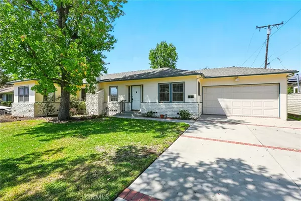 San Gabriel, CA 91775,8847 Naomi AVE