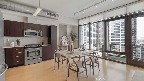 Los Angeles, CA 90015,1100 Hopes ST #1408