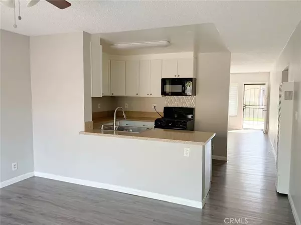 Anaheim, CA 92805,1030 N ACACIA #E1