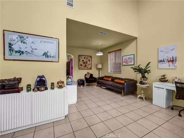 West Covina, CA 91790,1811 David CT