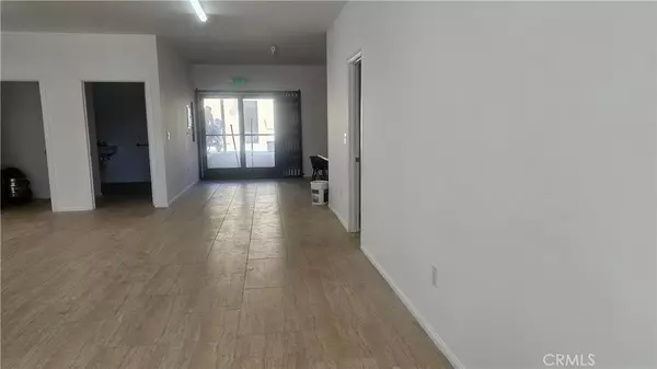 Los Angeles, CA 90043,2921 FLORENCE