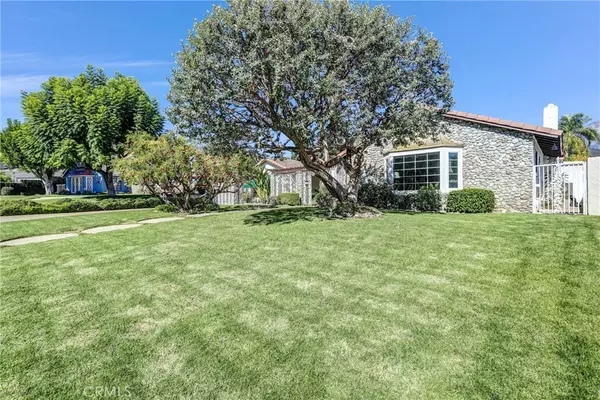 Upland, CA 91784,2376 Sunset Curv