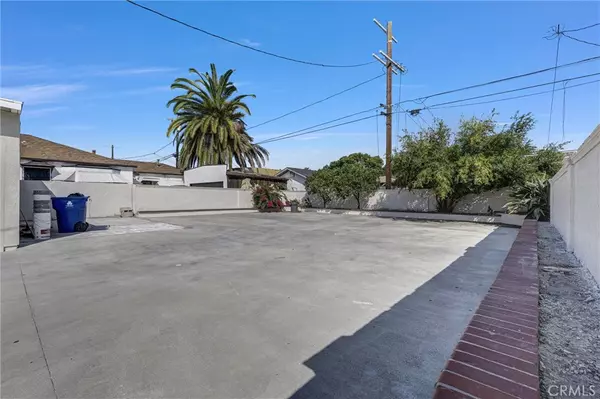 Los Angeles, CA 90011,939 E 55th ST